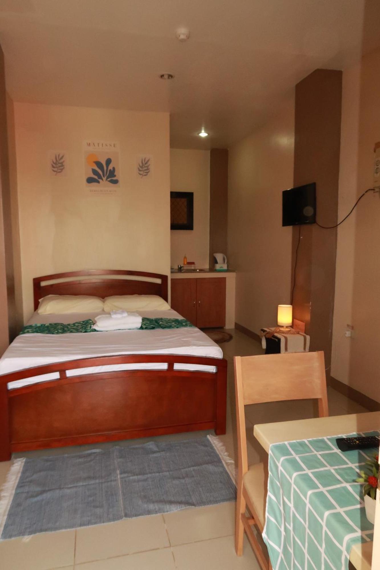 Hotel Jo-Cris Apartelle Lapu-Lapu City Zewnętrze zdjęcie